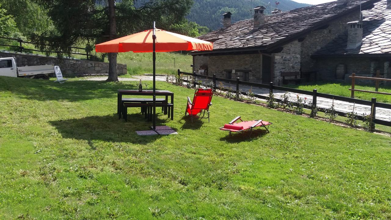 Maison Des Abeilles Vda Gressan N 0028 Εξωτερικό φωτογραφία